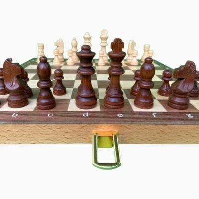 Goki Schachspiel In Holzklappkassette 4 Goki Schachspiel In Holzklappkassette – Bild 2